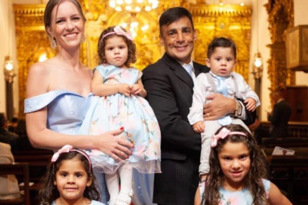 Casal de Santa Catarina adota quatro irmãos biológicos