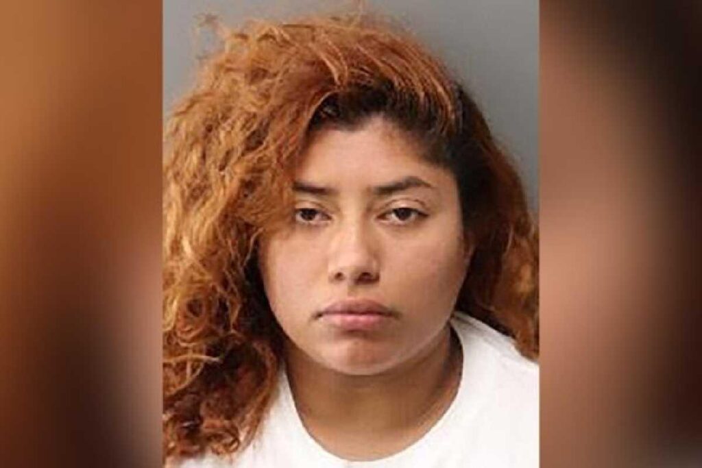 Jesenea Miron se passou por enfermeira para tentar sequestrar uma criança na Califórnia