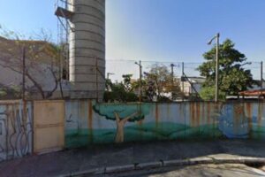 A menina chegou em casa e logo em seguida foi encaminhada ao hospital