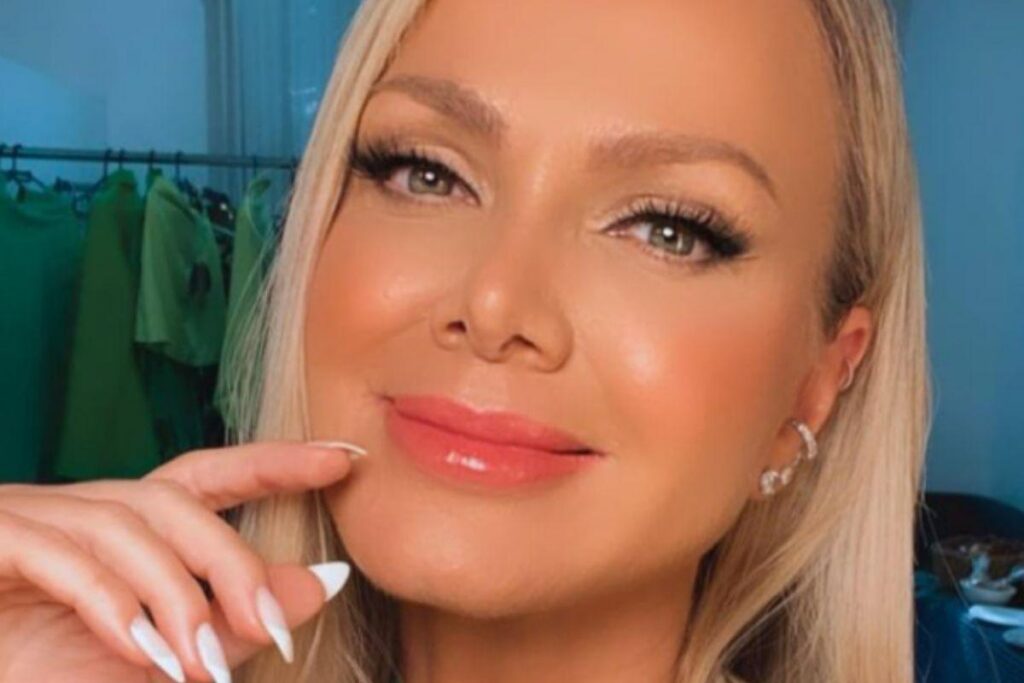 A semelhança entre Manu e Eliana chamou atenção dos seguidores