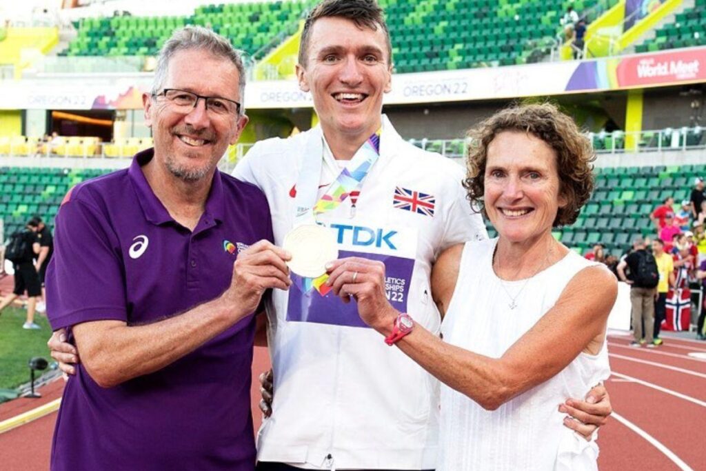 Jake Wightman foi o atleta vencedor ganhou o título mundial de 1500 metros livres.