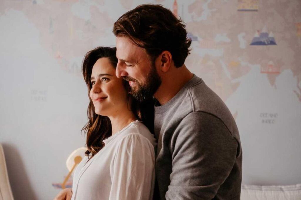 No Instagram pessoal os pais compartilharam um registro do primeiro mês de Romeo