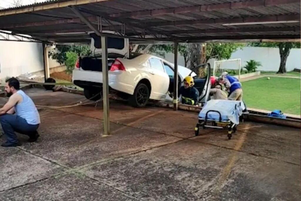 O menino foi encaminhado para o Hospital Universitário (Huop) onde precisou ser reavaliado