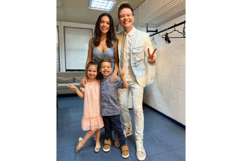 Andressa Simonini, editora-executiva da Pais&Filhos está concorrendo ao Troféu Mulher Imprensa