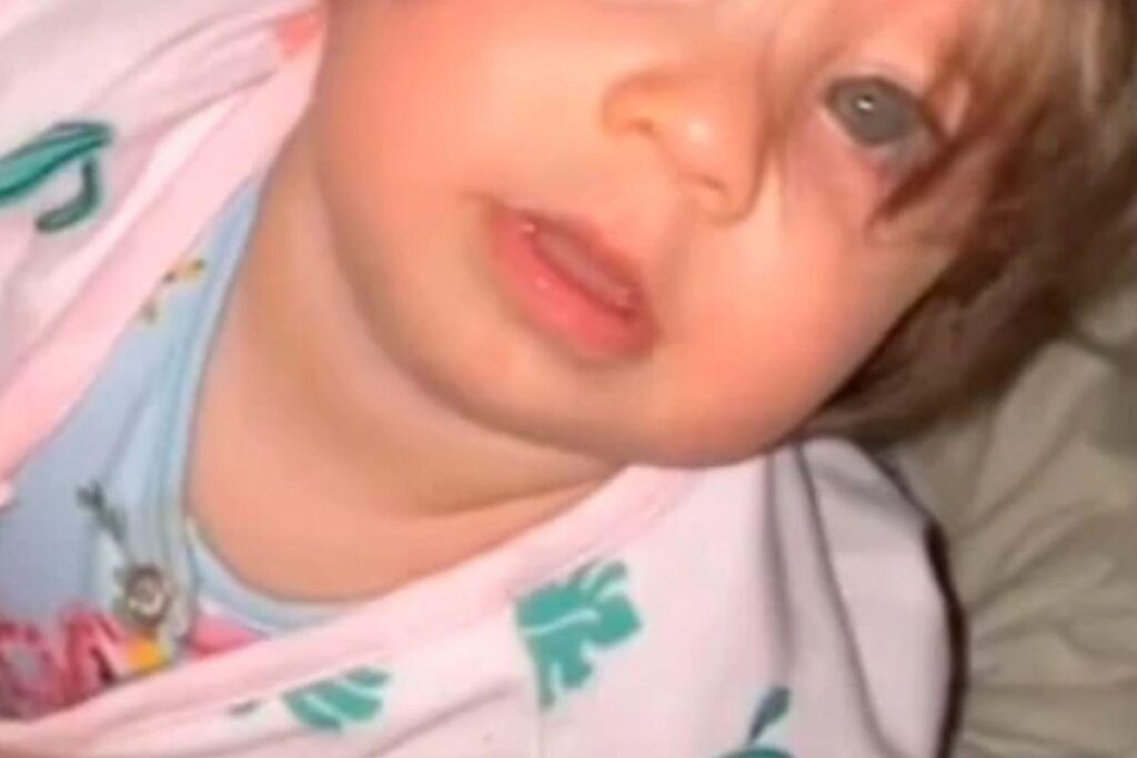 A mãe da bebê compartilhou nas redes sociais apontando a aparência
