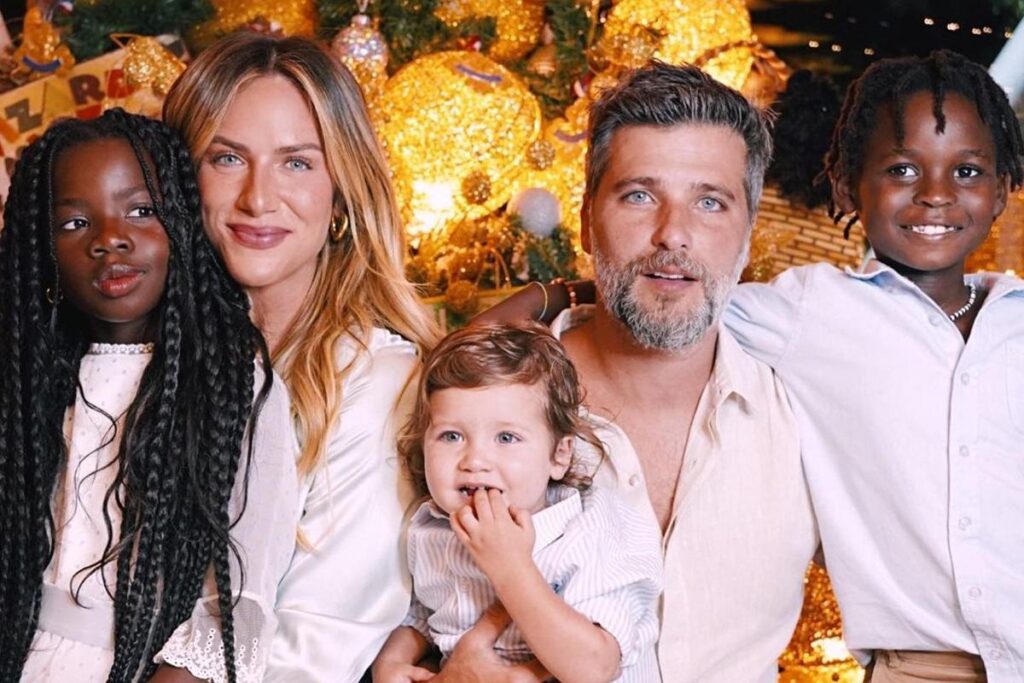 Zyan ganhou patos de Giovanna Ewbank e Bruno Gagliasso