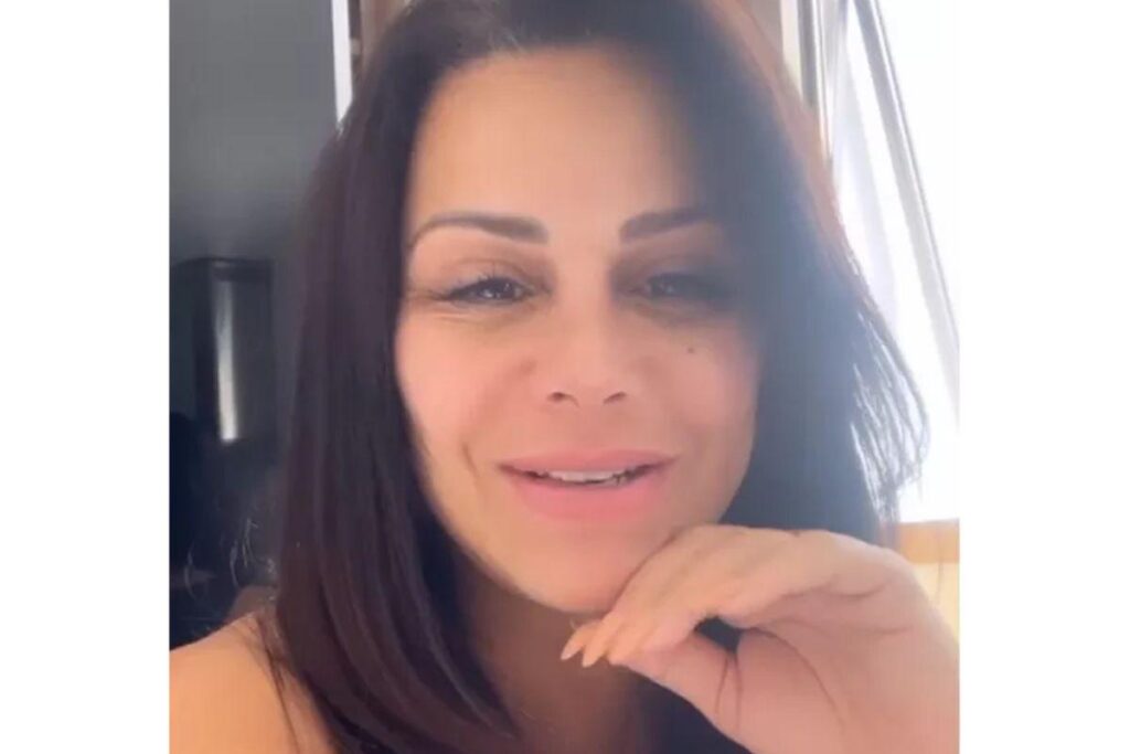 Viviane Araújo contou que acordou está mais cansada na reta final da gravidez