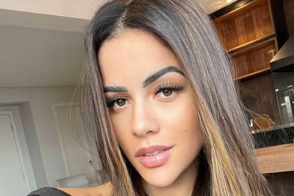 A influenciadora esteve envolvida em polêmicas graças ao relacionamento de Jô