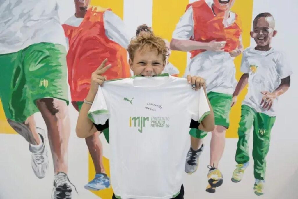 Andressa Simonini, editora-executiva da Pais&Filhos está concorrendo ao Troféu Mulher Imprensa