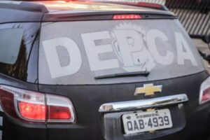 Sozinha, a menina ficou assustada na hora do assédio