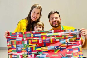 Casal de brasileiros entra pro Guinnes Book como mais jovem a conhecer o mundo inteiro