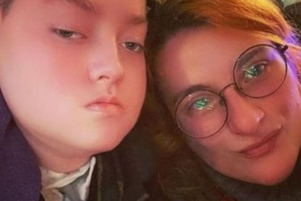 Léo tem condição muito rara que afeta o desenvolvimento