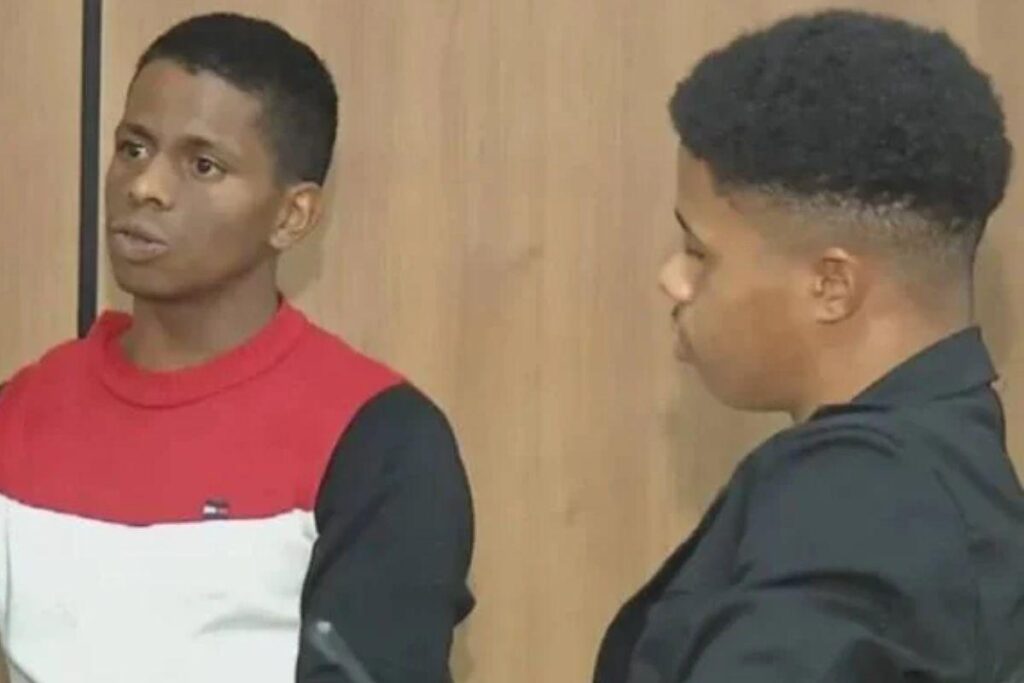 A mãe da menina ofendeu o pai da criança