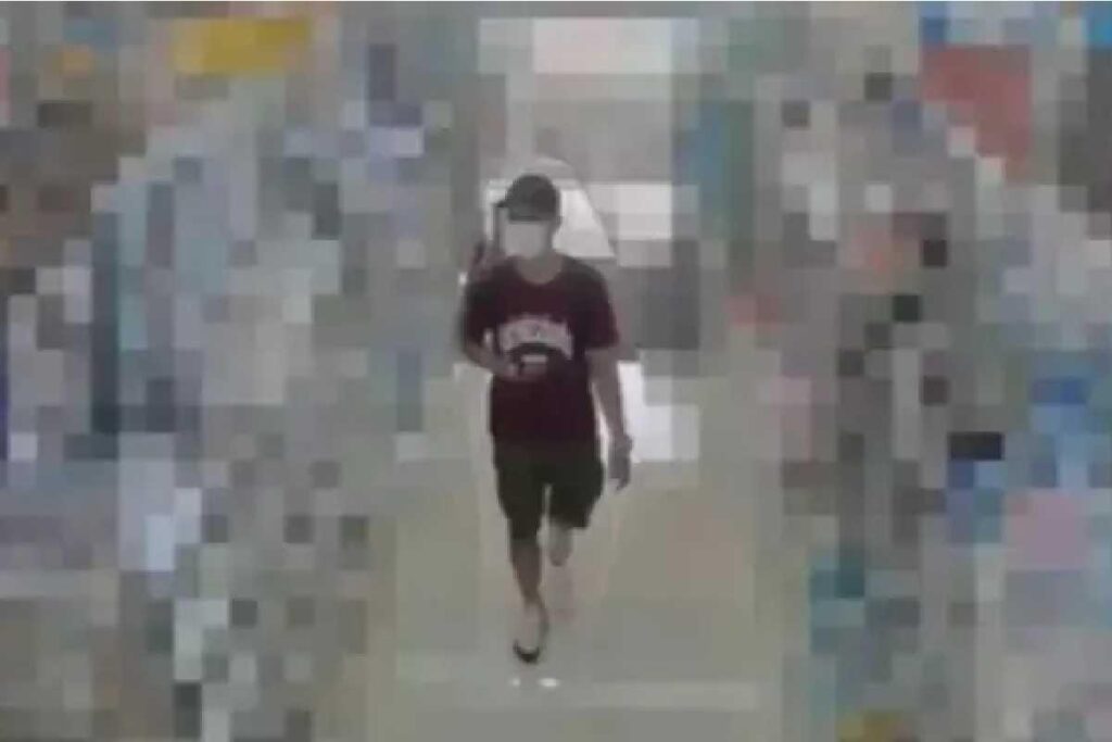 Homem está foragido após esfaquear esposa e filha ( Foto: Reprodução/G1)