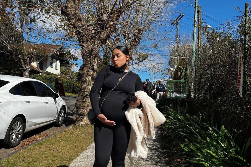 Primeira foto tirada por Mc Loma da filha Melanie