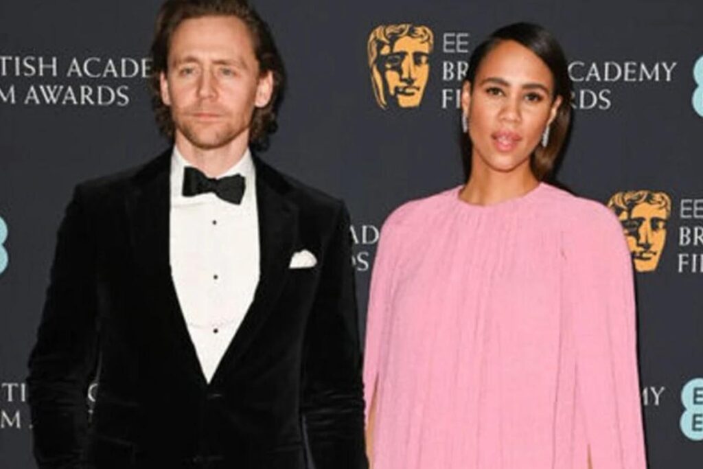 Tom Hiddleston e Zawe Ashton se tornaram pais de primeira viagem