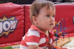 Mãe dá à luz a bebê gigante