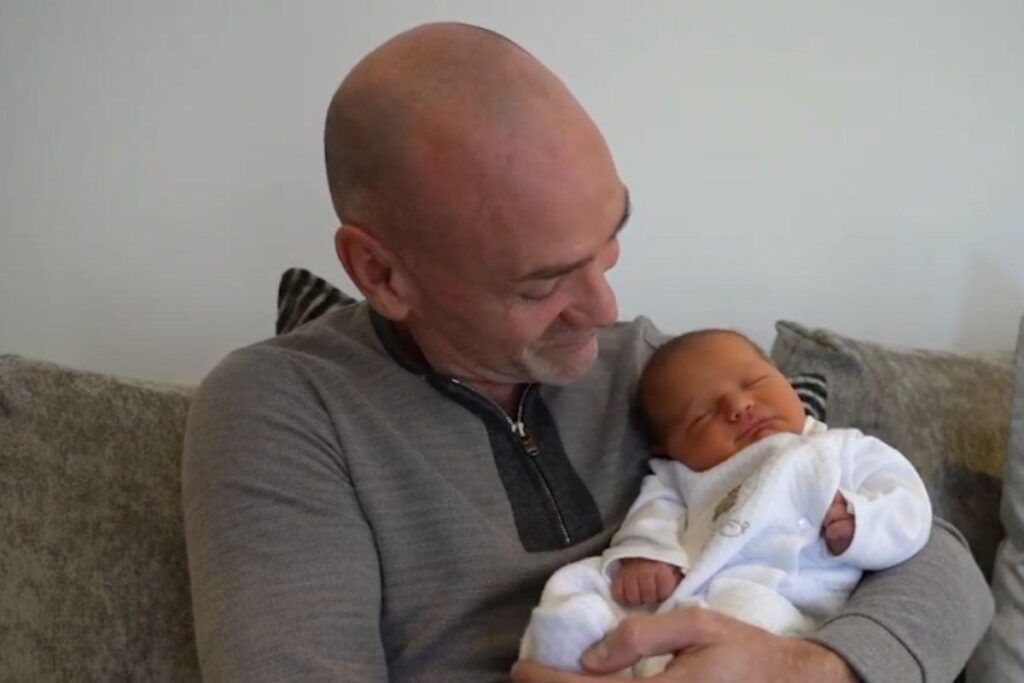 Casal gera bebê com espermatozide congelado a 26 anos