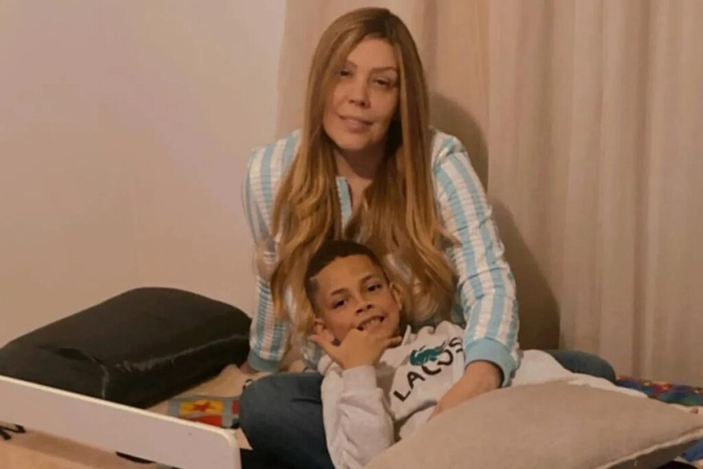 Simony em registro feito em seu perfil nas redes sociais