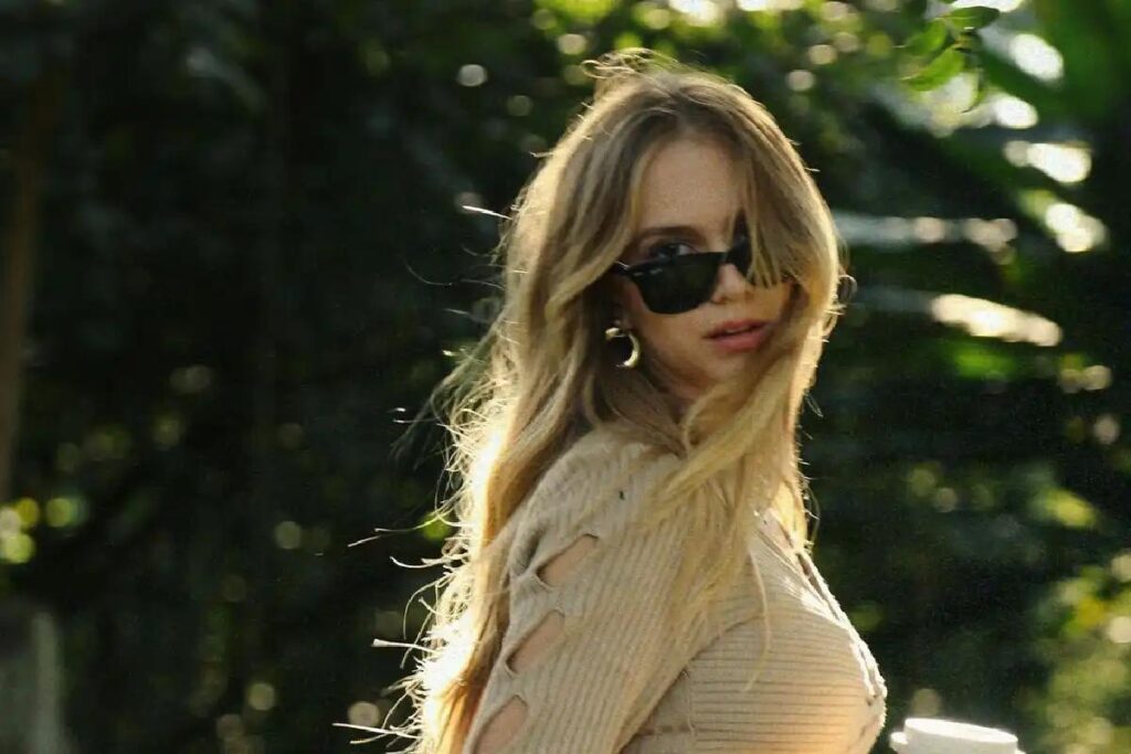 Stories de Isabella Scherer falando sobre implate DIU