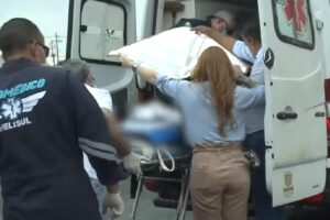 O bebê foi levado para o ambiente hospitalar de helicóptero