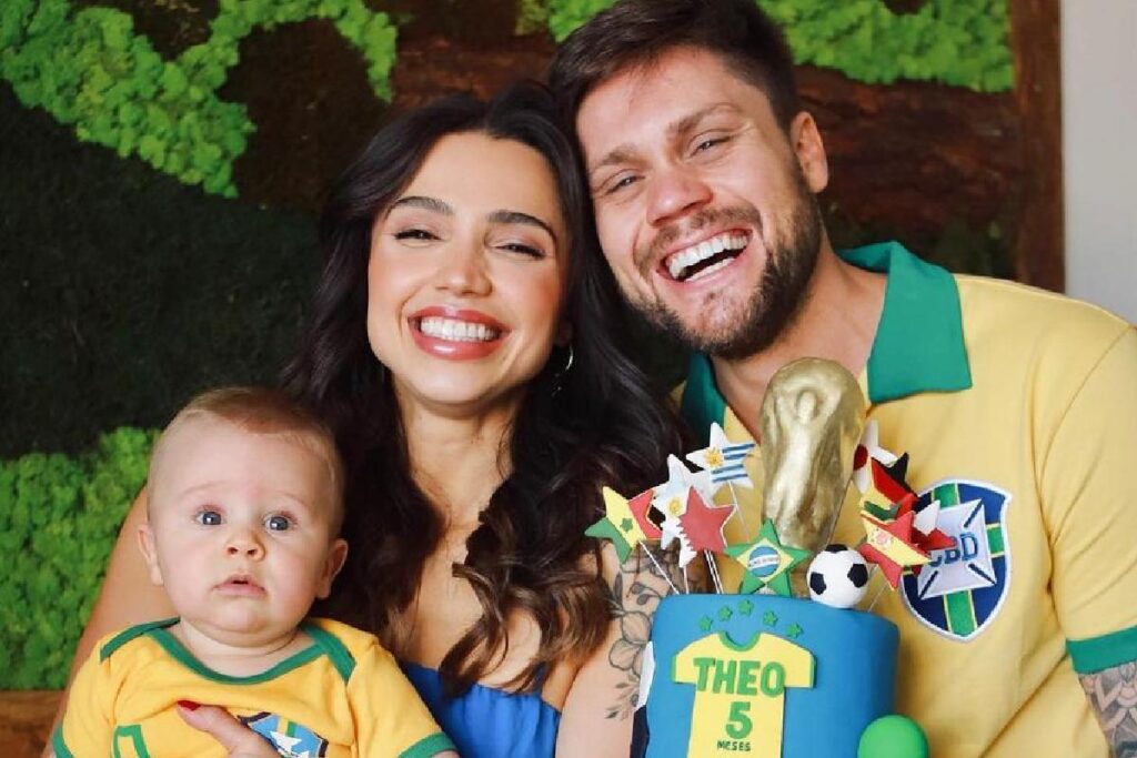 Um dos registros da festa de 5 meses de Theo