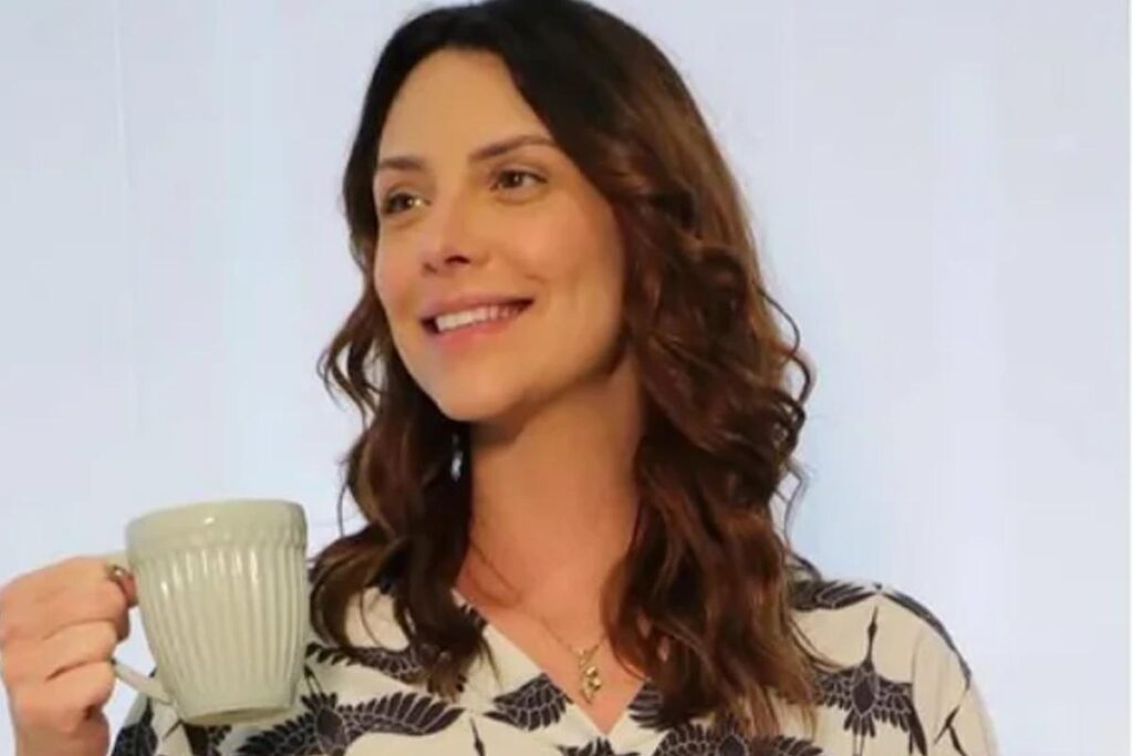 Camila Rodrigues mostra a barriga de grávida de 39 semanas e 5 dias: “Reta final”