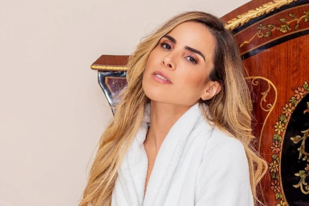 Wanessa Camargo marca presença em evento do filho