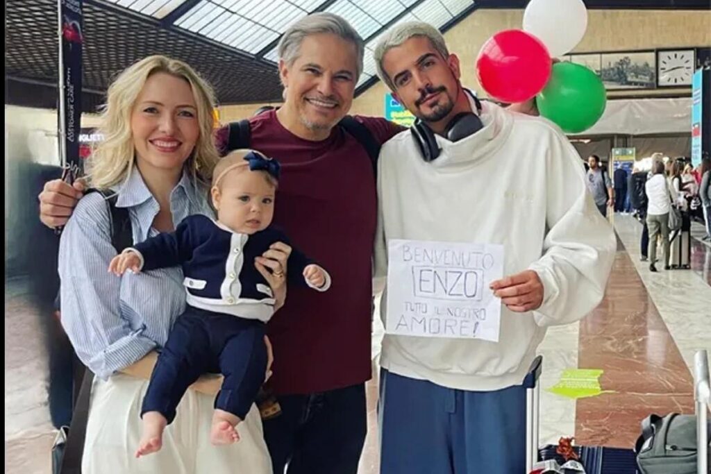 Karin fala sobre família na Itália e alimentação da filha