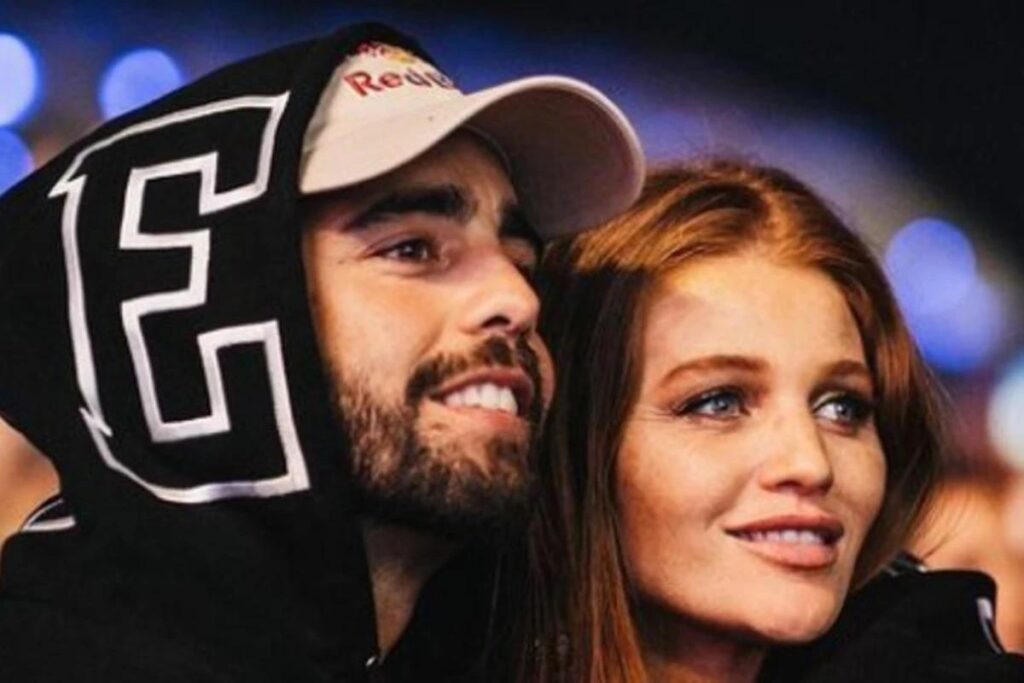 Pedro Scooby volta ao Brasil para ter seu primeiro bebê com Cintia Dicker e mostra sua casa nova