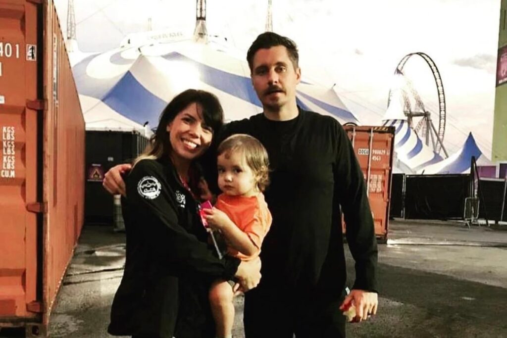 Luana Ouverney ocupa o cargo de Chefe de Figurino em uma das maiores companhias de circo do mundo, o Cirque du Soleil.