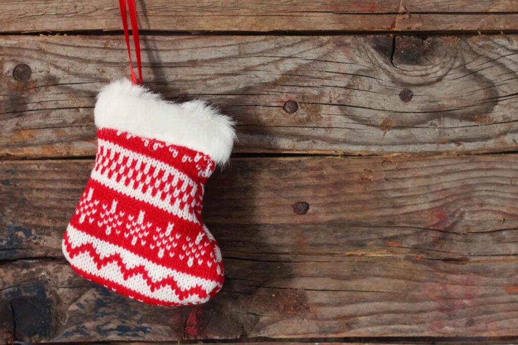 Clássicas decorações para a árvore de Natal super funcionam, além de deixarem o ambiente lindo