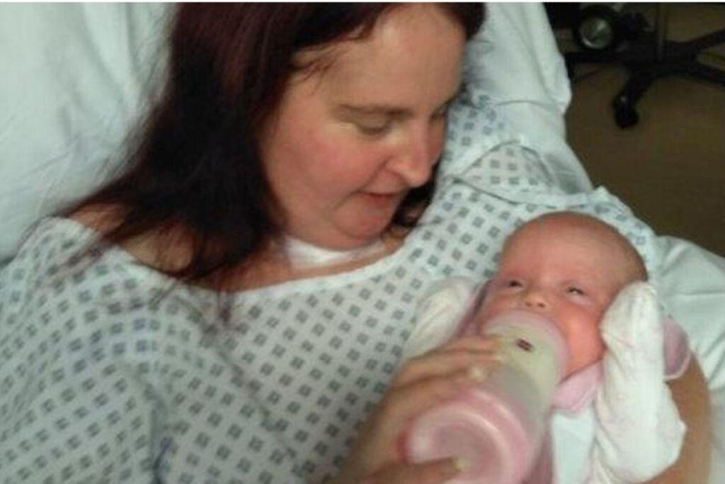 Mãe acorda de como e descobre que deu à luz