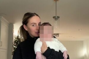 Mãe surpreende ao mostar tamanho da filha