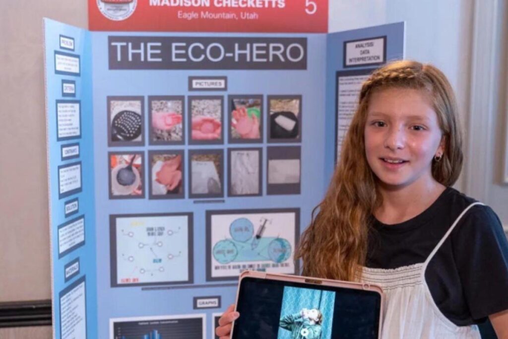 Menina cria garrafa de água comestível