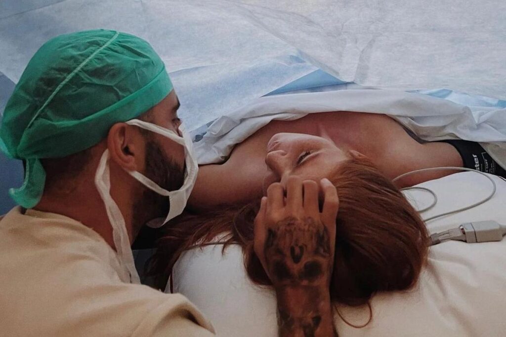 Nasceu! Cintia Dicker e Pedro Scooby têm a primeira filha, Aurora!