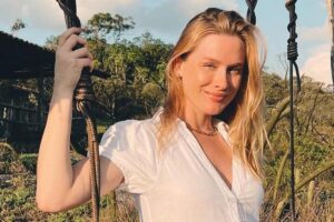 Fiorella Mattheis e Roberto Marinho Neto descobrem a primeira gravidez