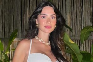 Thaila Ayala aparece com o filho em viagem para a Bahia: “De fazer o coração explodir”