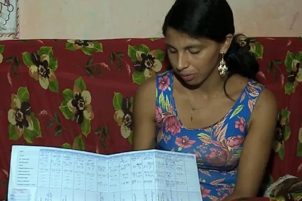 A mãe conta que estava grávida de gêmeos