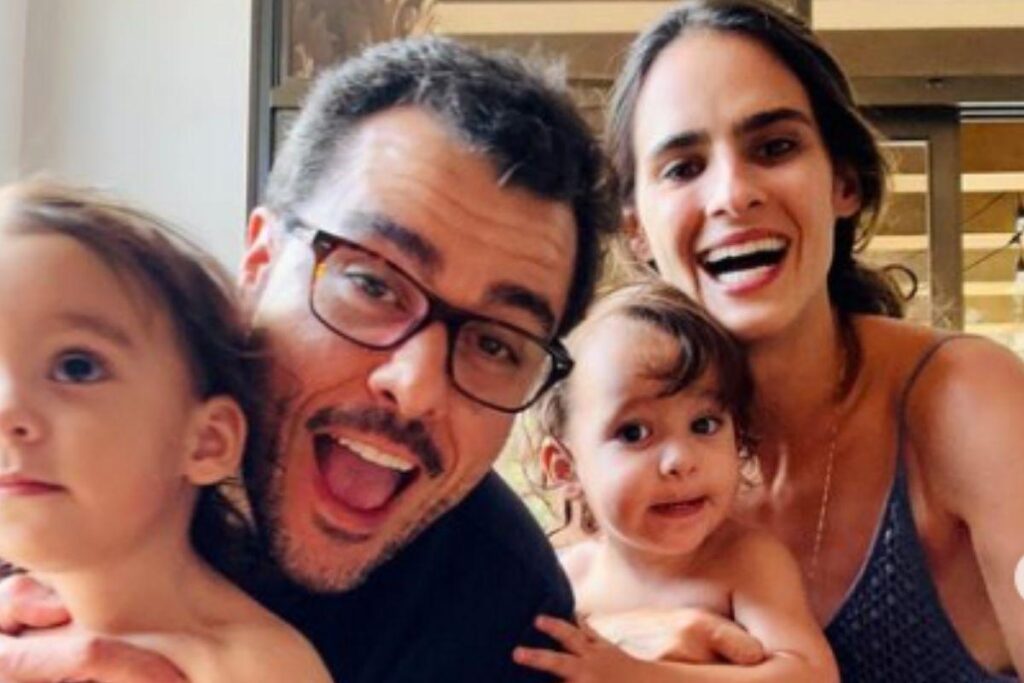 Marcella Fogaça recria fotos da gravidez com as filhas