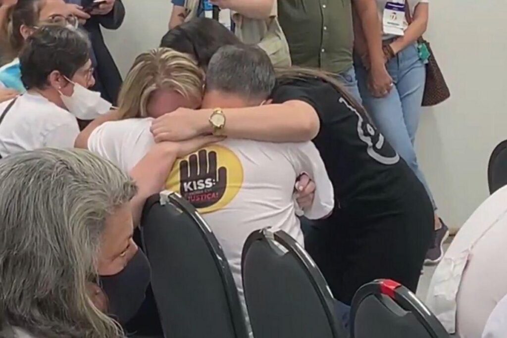 Após 10 anos do incêndio na Boate Kiss, famíliares das vítimas seguem na luta por justiça