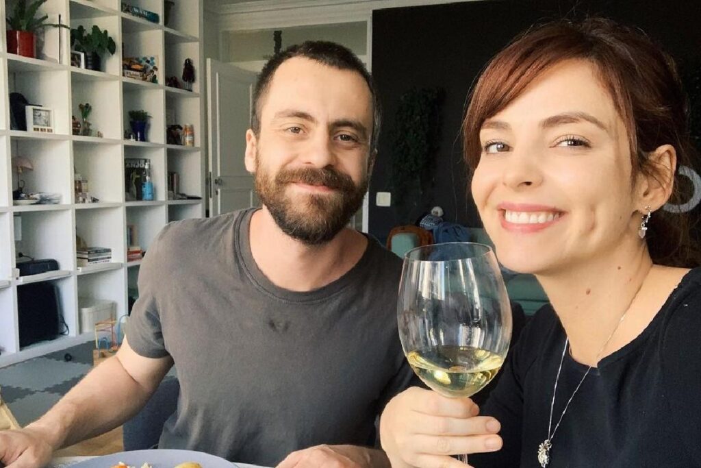 Titi Müller fala sobre medida restritiva contra ex-marido acusado de violentá-la durante a gravidez