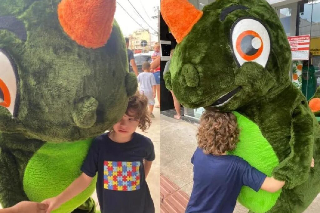 Momento do passeio entre Théo e Dino