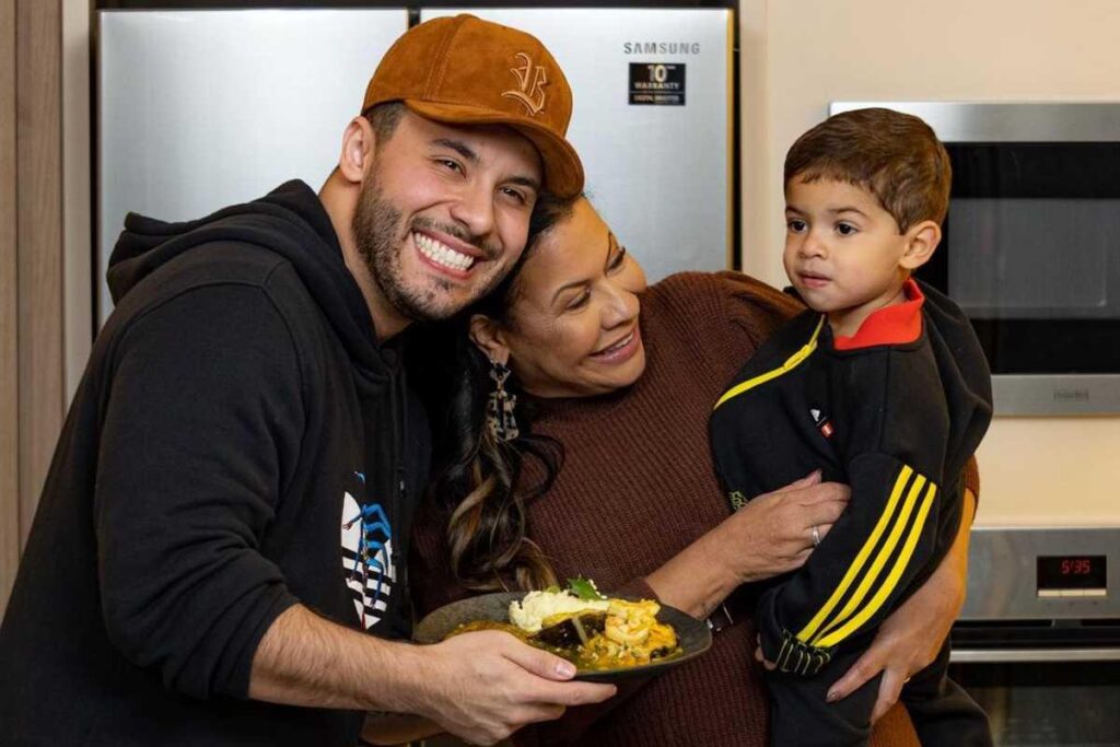 Murilo e os avós de Léo são os atuais responsáveis pela criança