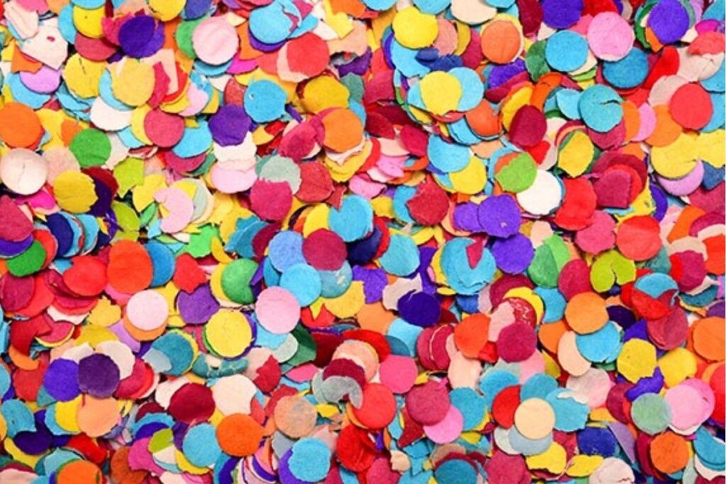 As brincadeiras de Carnaval também podem ser um momento para reconectar a família