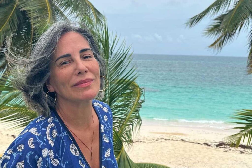 Antonia e Cleo também são irmãs de Ana Morais