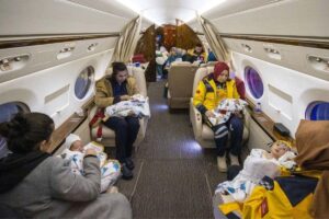 Após terremoto na Turquia, 16 bebês sobreviventes são resgatados