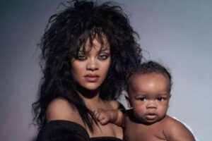 Rihanna aproveitou para rebater o comentário de uma internauta no seu post