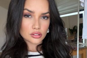 Juliette desabafa com fãs após morte da avó