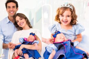 Carol Dias mostra mesversário da filha